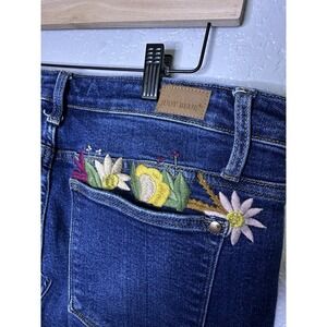 Judy Blue Juniors 15/32 Boyfriend Fit Embroidered Distressed Blue Denim JB88288